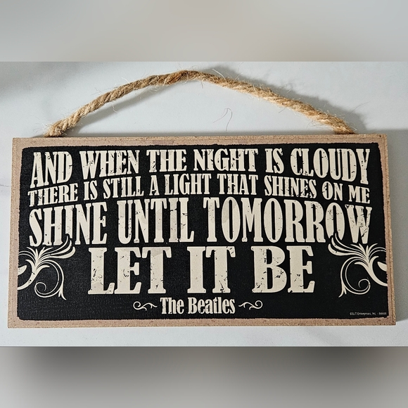 The Beatles Themed 8 Item Bundle - Picture 8 of 15